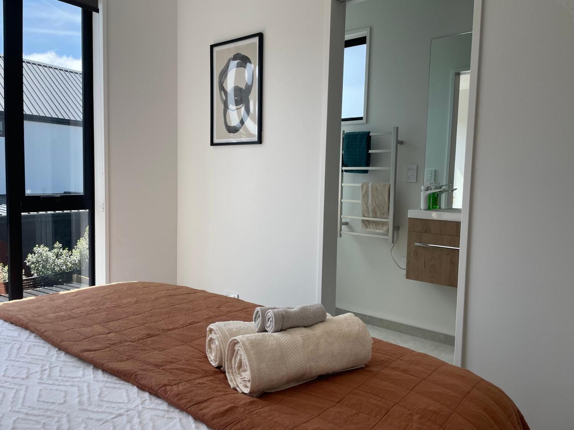 Luxury 2 Bedroom Townhouse Opposite Merivale Mall Christchurch Zewnętrze zdjęcie