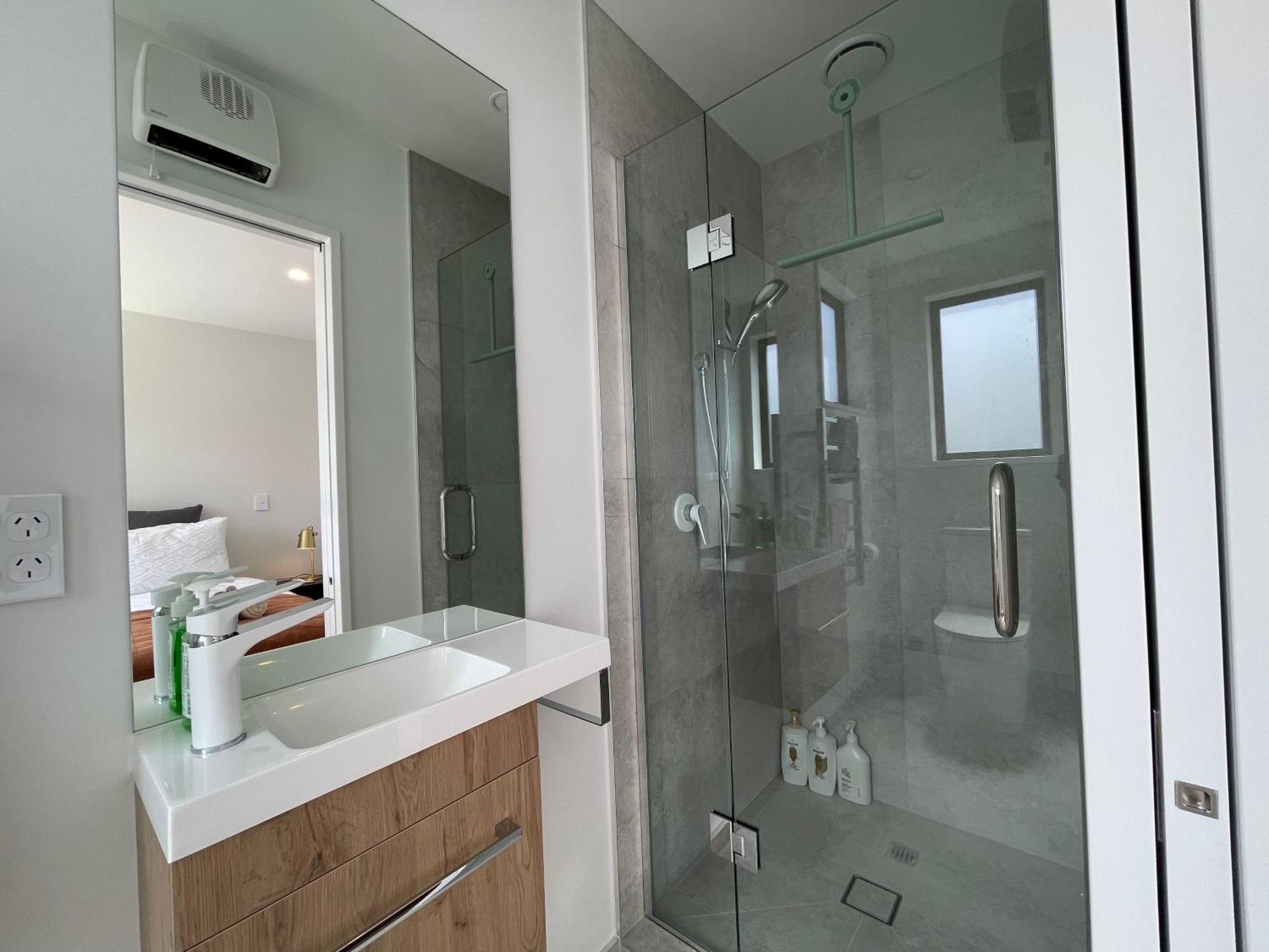 Luxury 2 Bedroom Townhouse Opposite Merivale Mall Christchurch Zewnętrze zdjęcie