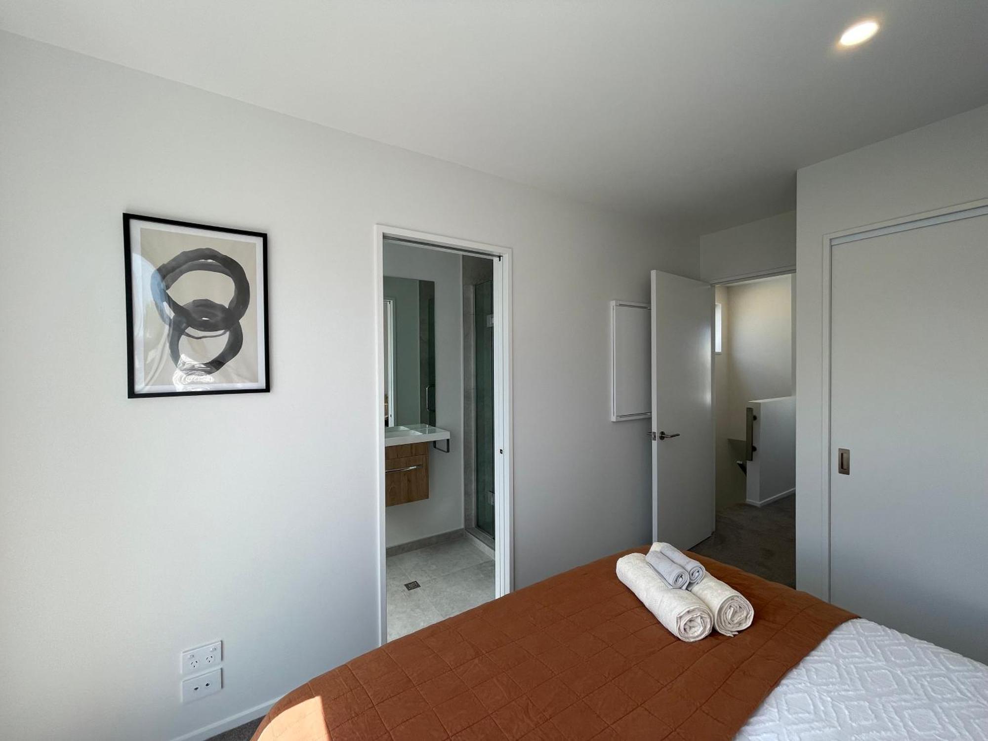 Luxury 2 Bedroom Townhouse Opposite Merivale Mall Christchurch Zewnętrze zdjęcie