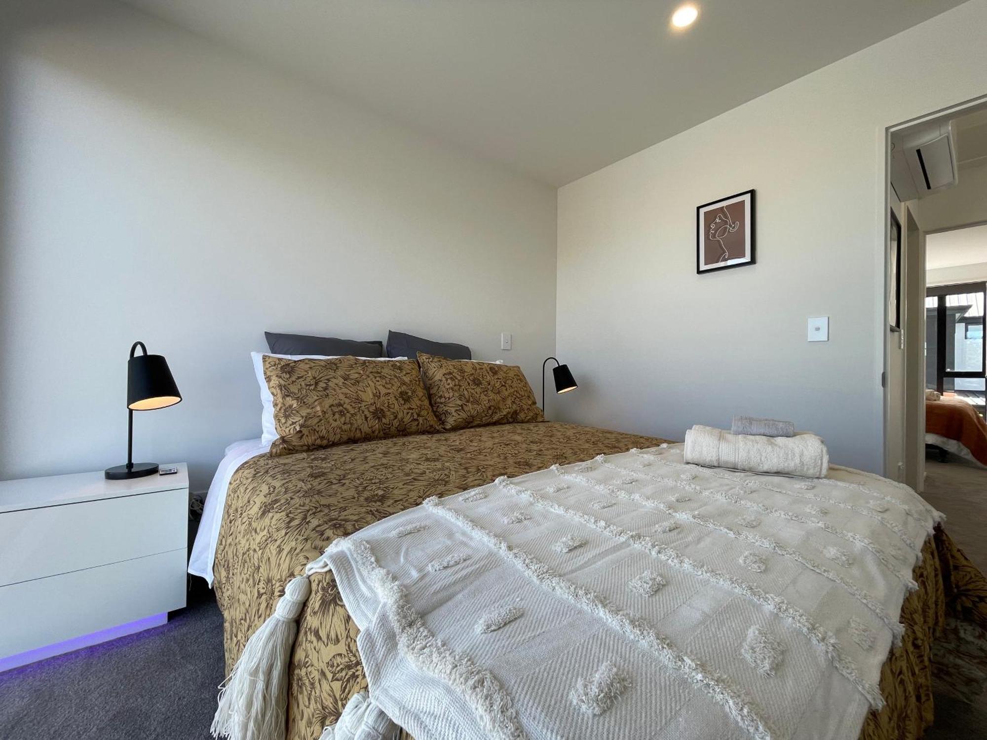 Luxury 2 Bedroom Townhouse Opposite Merivale Mall Christchurch Zewnętrze zdjęcie
